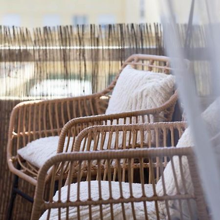 Joli Appartement 2 Pieces Proche Plage Frejus Bagian luar foto