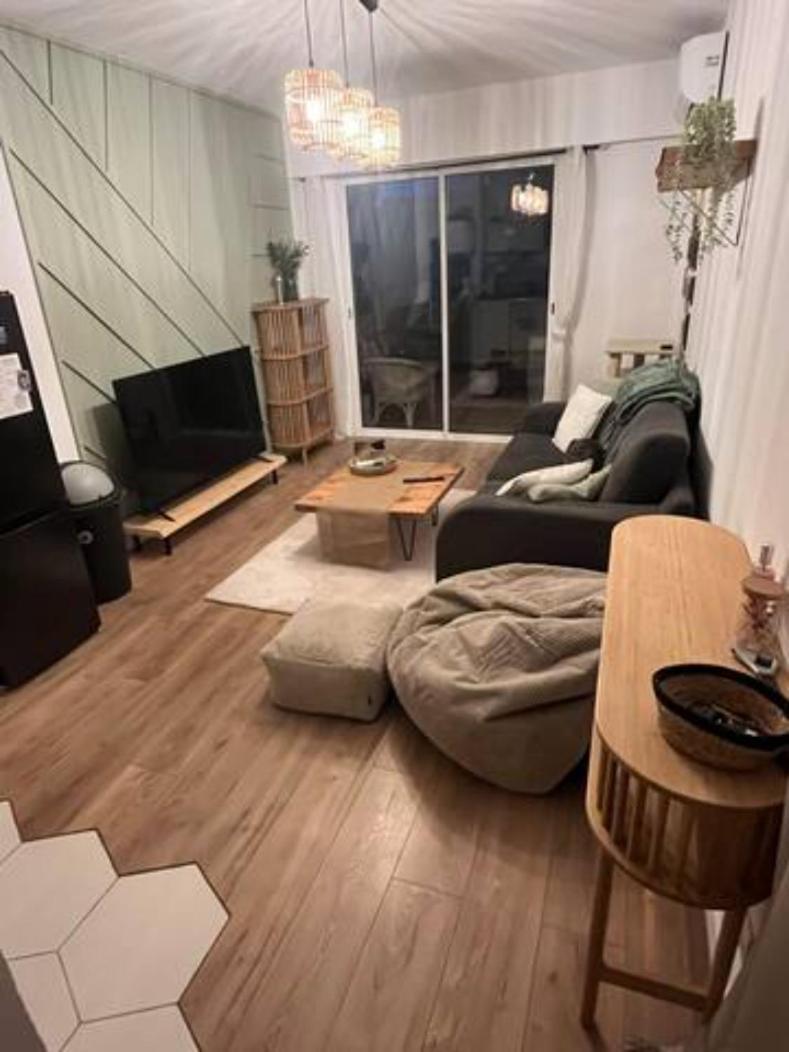 Joli Appartement 2 Pieces Proche Plage Frejus Bagian luar foto